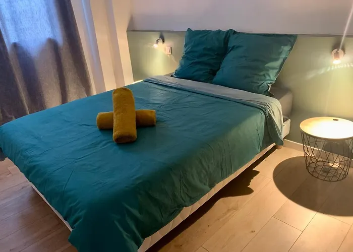 Spacieux Lumineux Coeur De Апартаменты *